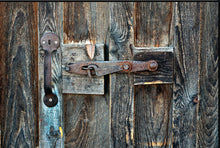 Load image into Gallery viewer, Barn Door Latch - Your Decor
